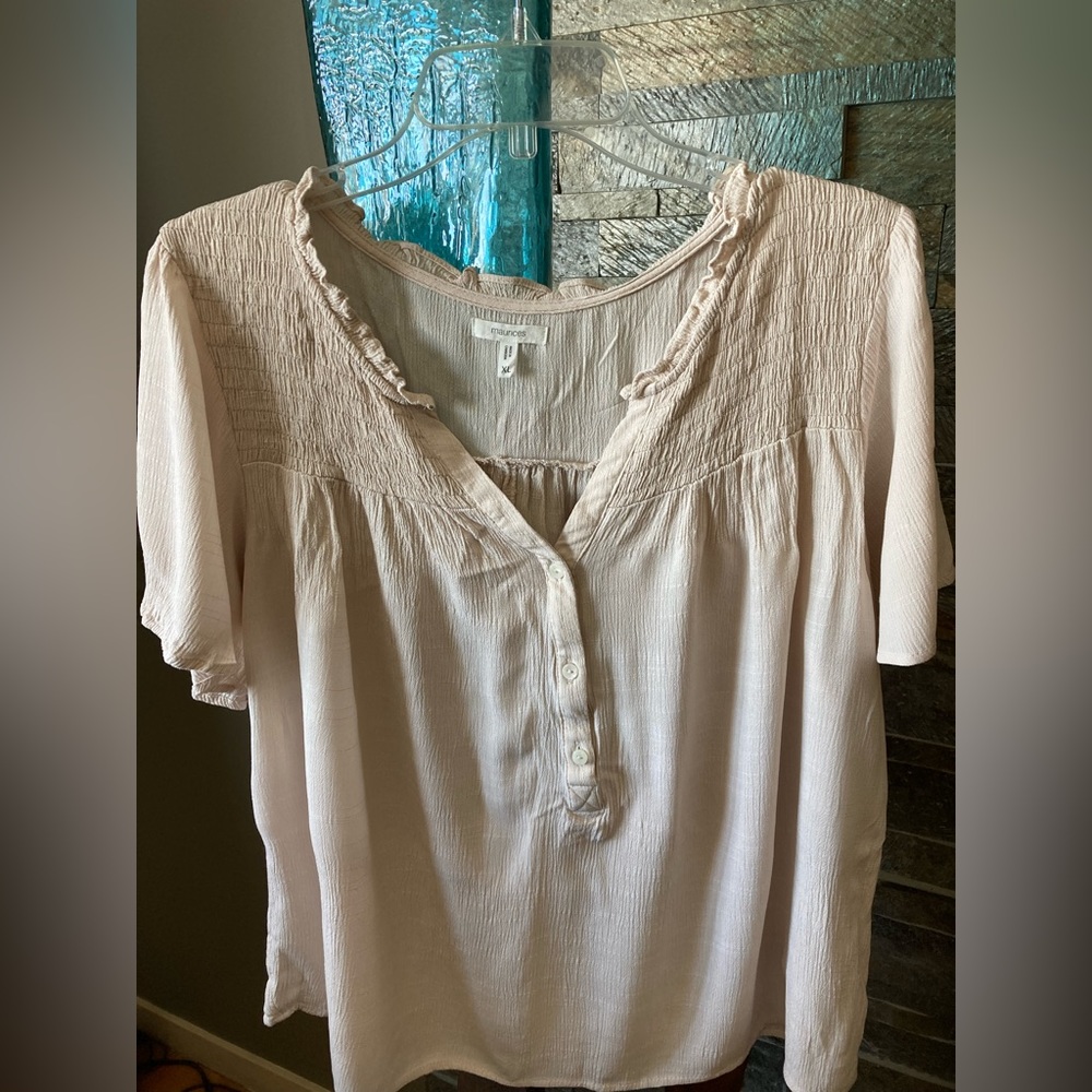 Light weight top.